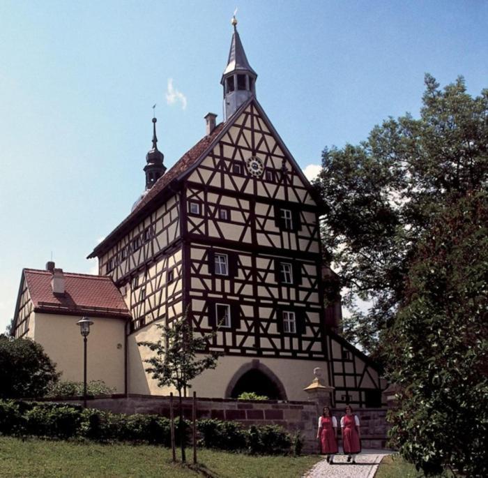Turmstueble Im Torhaus Von 1545 Appartement Burgbernheim Buitenkant foto